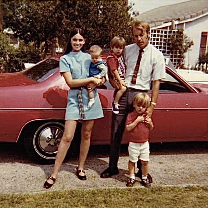 15 Photos Of The Good Life In 1976